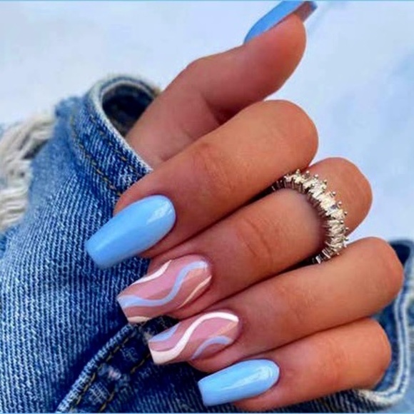 Other - 24 Piece Press on Nails
